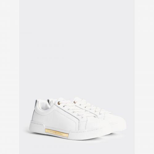 tommy hilfiger material mix lightweight logo trainer in black