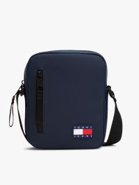 ★ ★BADGE LOGO COMPACT REPORTER BAG Amazon.com: Tommy Jeans Reporter bag in recycled technical