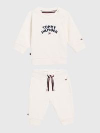 Tommy 2024 hilfiger newborn