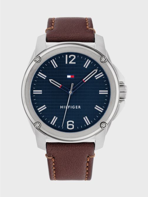 Leather Strap Analog Watch