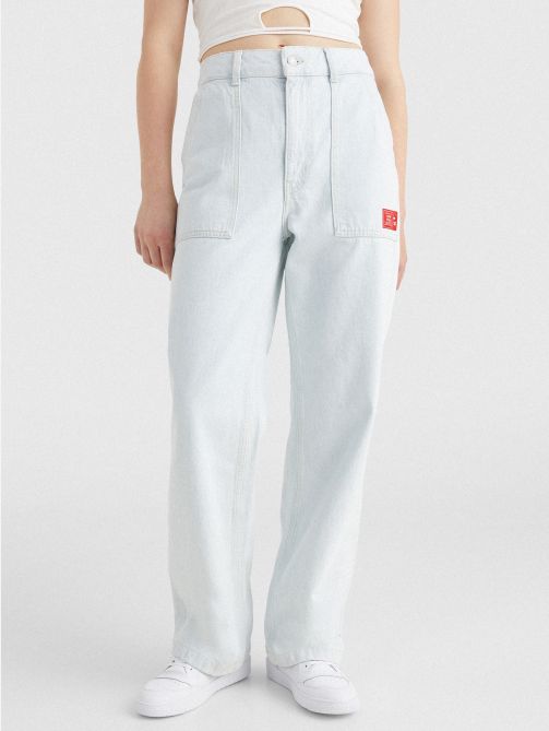 بنطلون جينز بقصة مستقيمة وخصر عالي