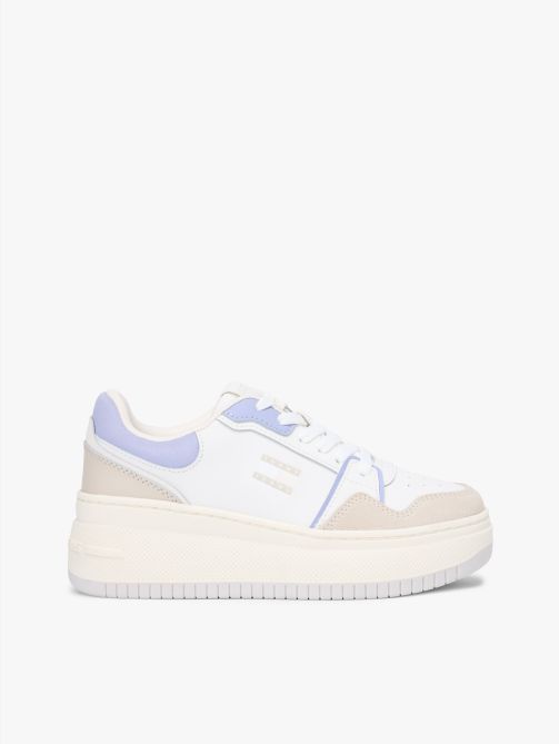 حذاء رياضي جلدي بنعل متين