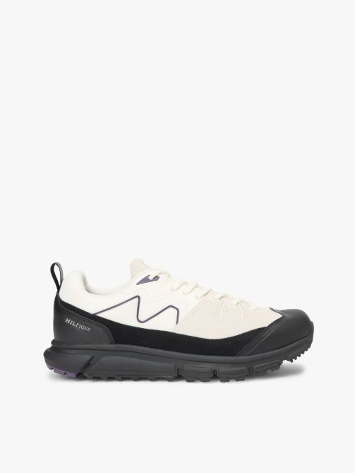 Outdoor Sneaker Tech Low Top Sneakers