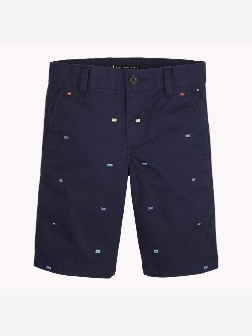 شورت مطرّز بأعلام تومي هيلفيغر