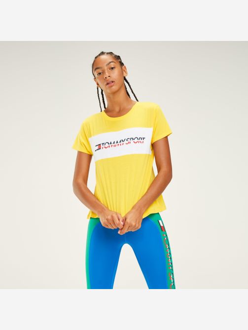 تيشيرت بشعار تومي هيلفيغر