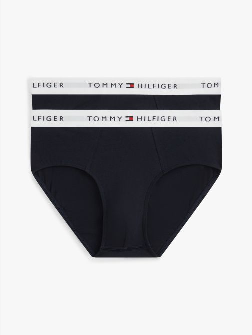 طقم 2 بوكسر بخصر مطاطي مزين بشعار مميز