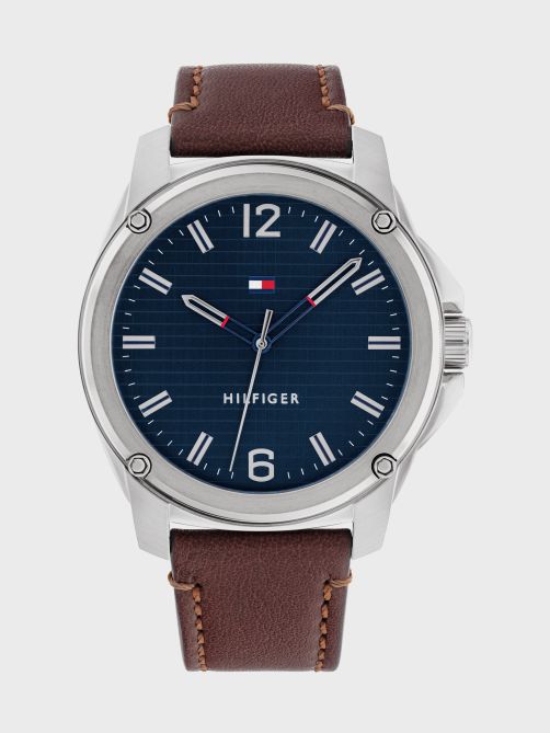 Leather Strap Analog Watch