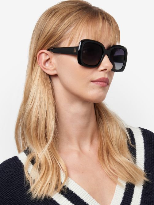 نظارة شمسية مربعة عصرية بطابع بريبي للنساء
