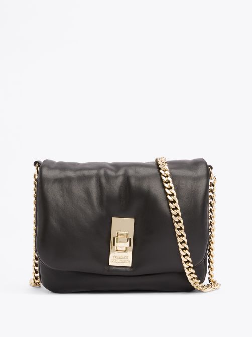 حقيبة كروس بدي جلدية ناعمة بسلسلة