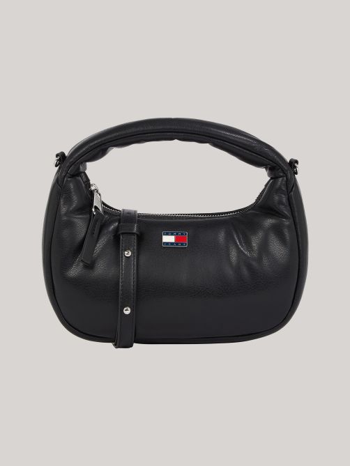 حقيبة هوبو مزينة بالشعار