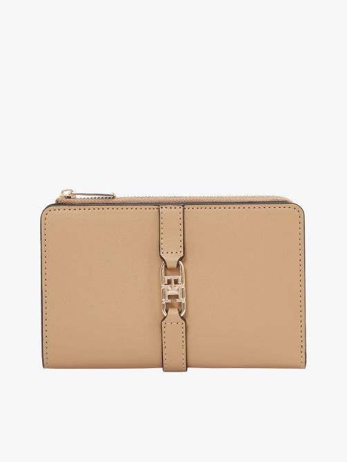 محفظة ثنائية الطي مزينة بحروف الشعار