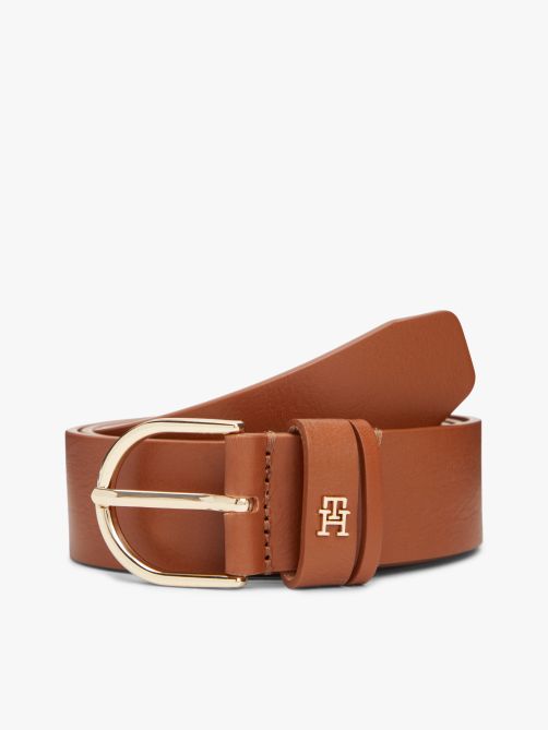 Essential Oval Buckle Leather Belt