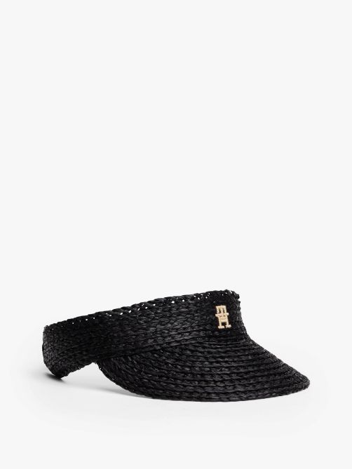 قبعة من القش من الرافيا