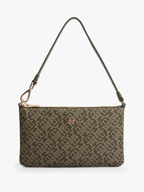 حقيبة كتف صغيرة مزينة بالشعار