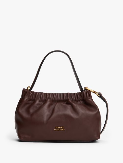 حقيبة كروس بدي جلدية مزينة بلوحة معدنية للشعار