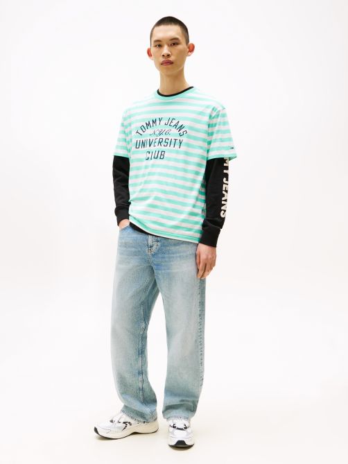 بنطلون جينز بقصة مريحة وساق مستقيمة