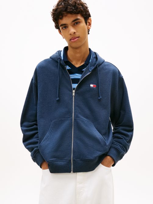 هودي بسحاب كامل مزين بشارة تومي بتصميم تسعيناتي