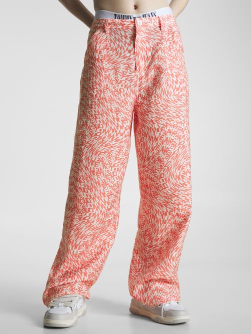 بنطلون بخصر منخفض ومزين بالطبعات