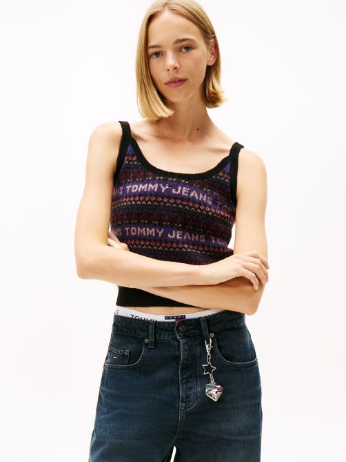 توب محبوك بحمّالات رفيعة