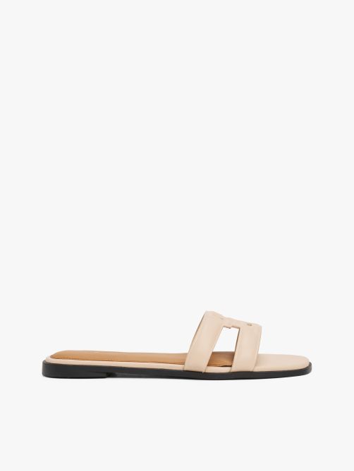 حذاء مونوجرام جلد من طراز TH