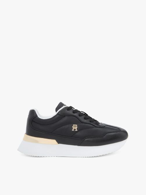 Chic Fashion Runner Low Top Sneakers