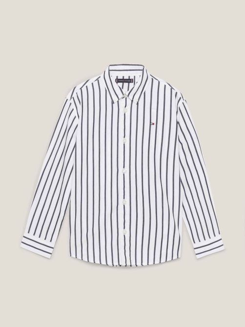 قميص مخطط بتطريز علم الشعار