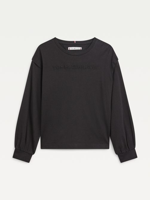 تيشيرت بأكمام طويلة مزين بالشعار