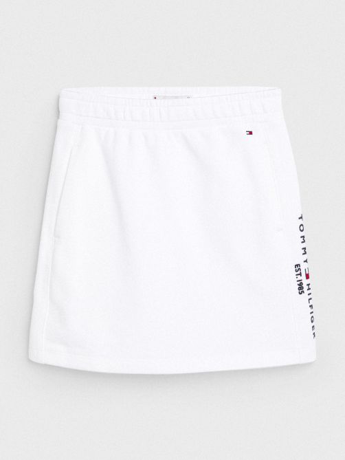 تنورة بقصة مستقيمة مزينة بالشعار