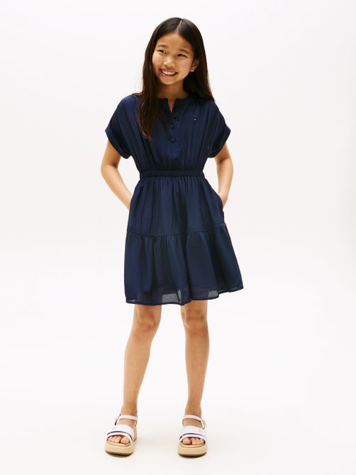 فستان قميص بطبقات وأكمام قصيرة