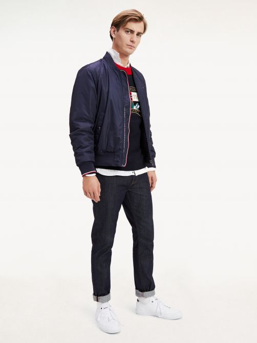 قميص تومي هيلفيغر فليكس بقصة ضيقة