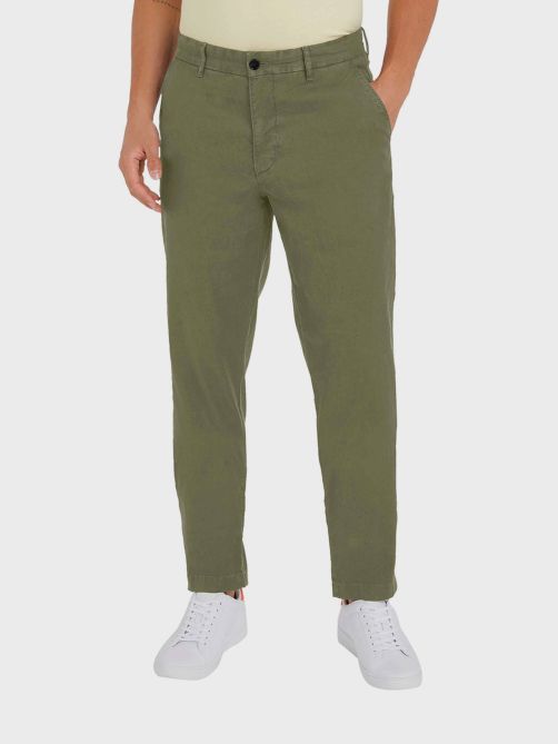 بنطلون تشينو بقصة مريحة