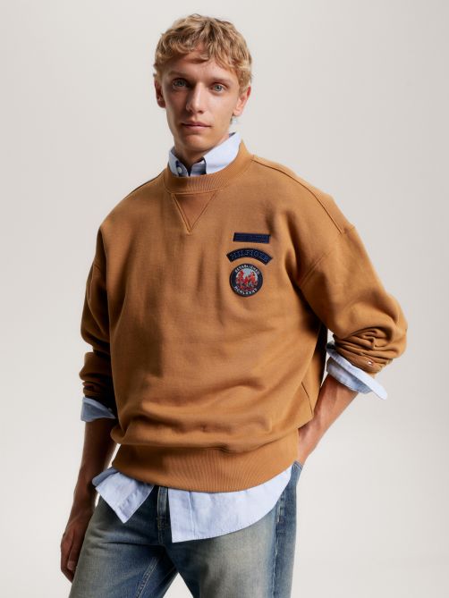 Mountain Badge Patch Archive Fit Sweatshirt
