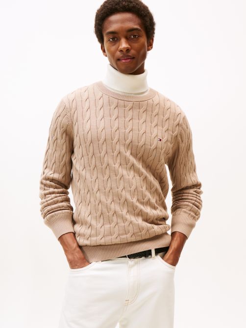 بلوفر محبوك بياقة دائرية