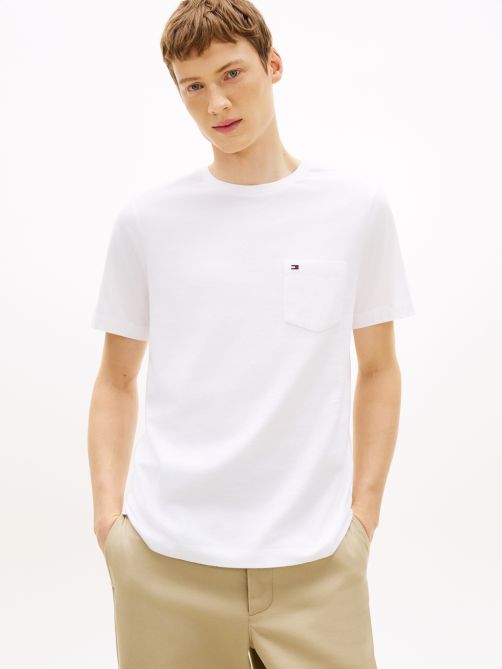 تيشيرت بياقة دائرية ورقعة جيب