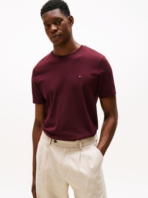 تيشيرت محبوك بياقة دائرية من قماش الإنترلوك