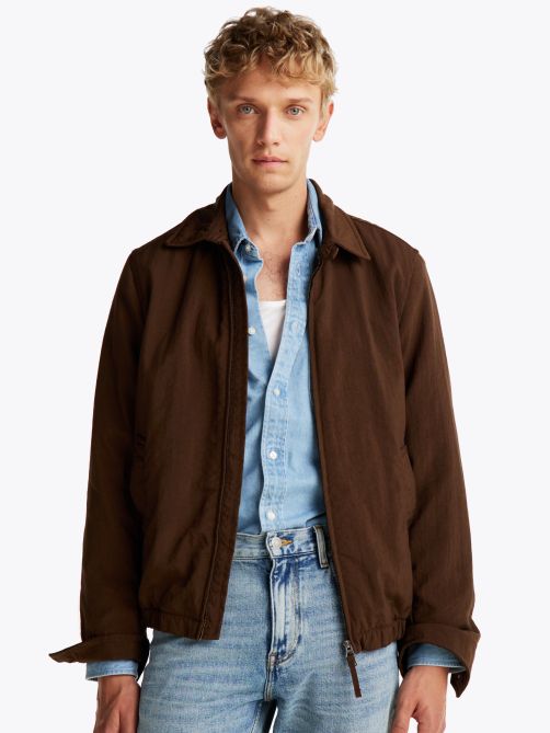 جاكيت آيفي مقاوم للماء