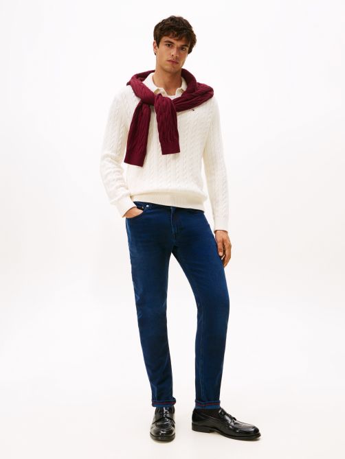 بنطلون جينز بليكر ضيق بخطوط باهتة