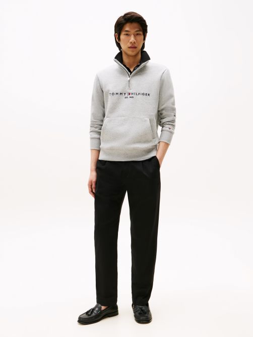 بنطلون تشينو مريح من الساتان من مجموعة هارلم 