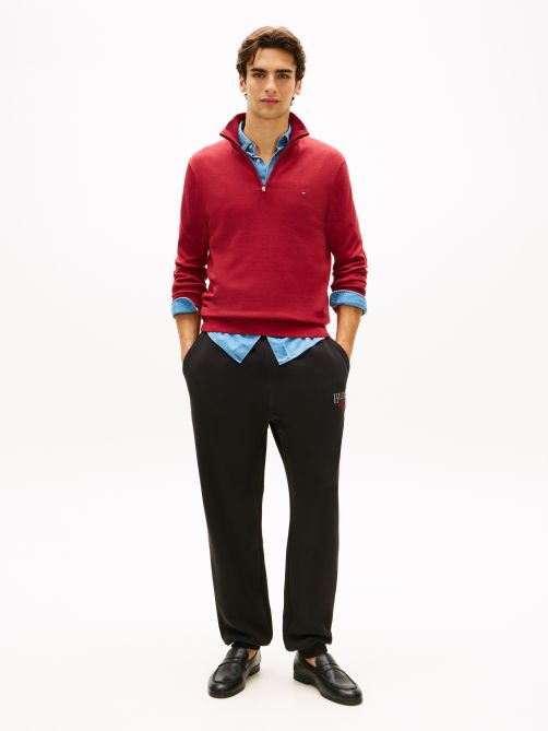 بنطلون رياضي جوغرز بقصة مريحة وأساور مطاطية مزين بشعار Heritage