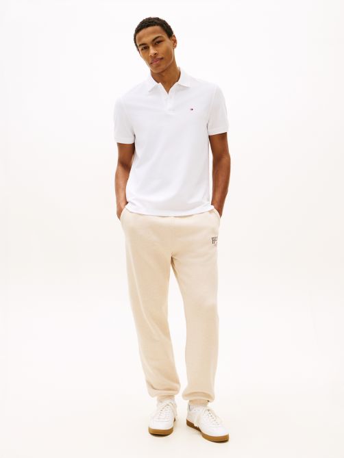 بنطلون رياضي جوغرز بقصة مريحة وأساور مطاطية مزين بشعار Heritage