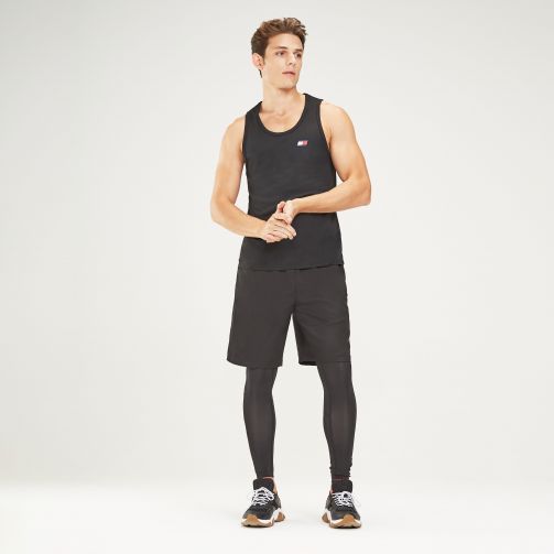 شورت بشعار تومي هيلفيغر