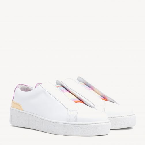 حذاء جلدي متعدد الألوان