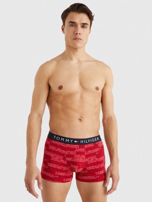 سروال داخلي مزين بطبعات الشعار