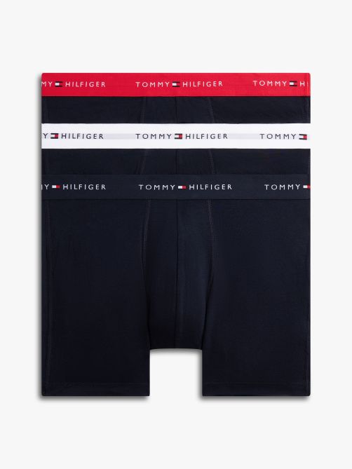 طقم 3 بوكسر بخصر مطاطي مزين بشعار مميز