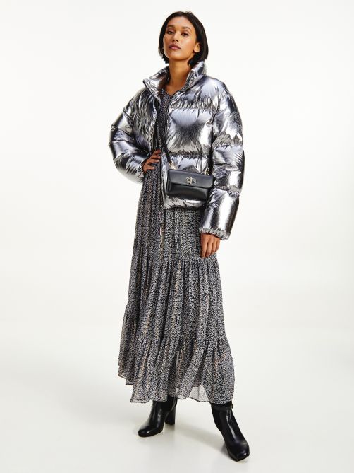 جاكيت ضد الماء