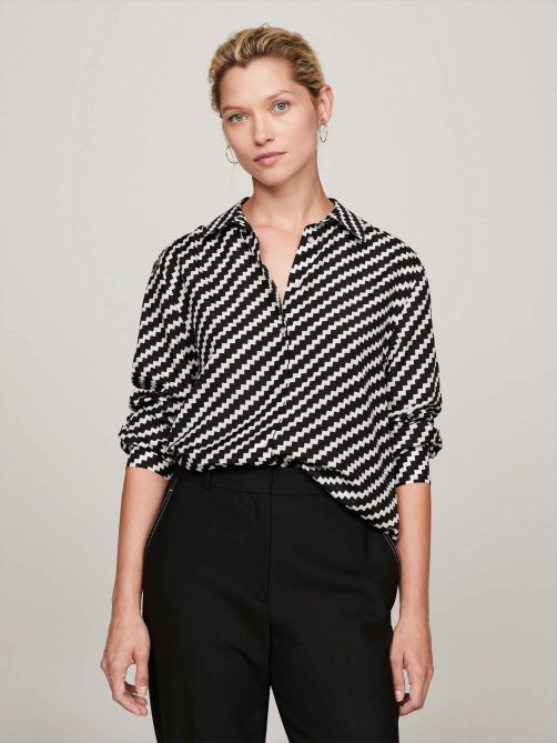Jagged Stripe Print Regular Fit Shirt