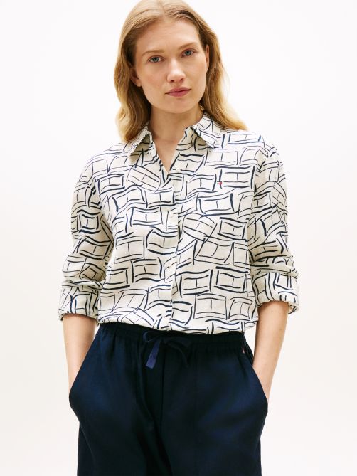 قميص من الكتان النقي بقصة مريحة