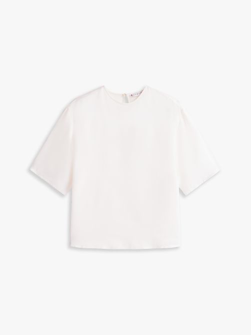 تيشيرت بقصة مريحة من الساتين