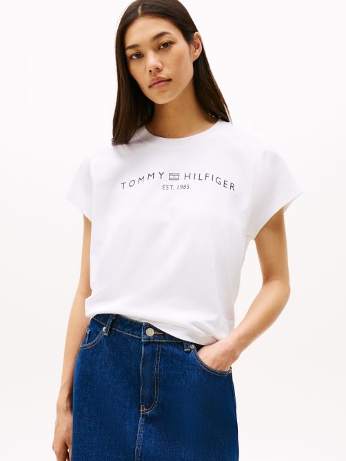 تيشيرت بأكمام كاب مريحة