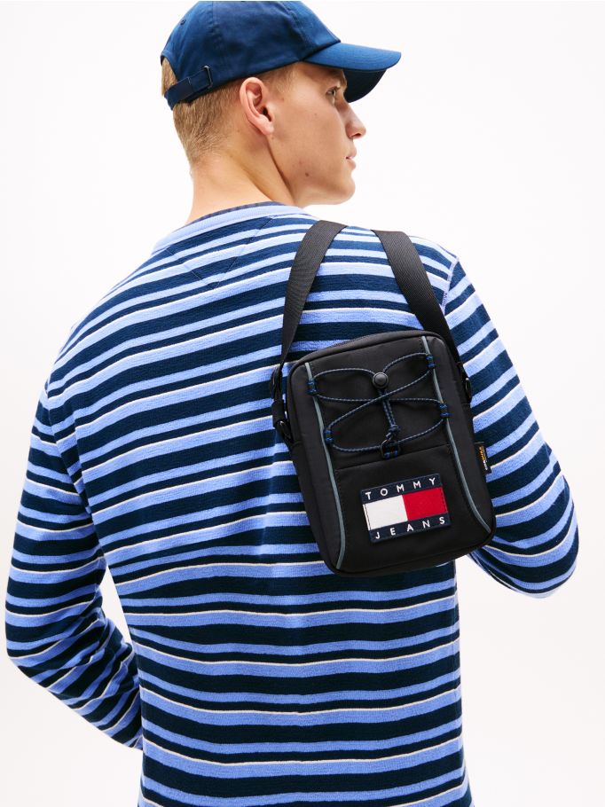 Archive Colour-Blocked Crossbody Reporter Bag - Black Archive Colour-Blocked Crossbody Reporter Bag - Black